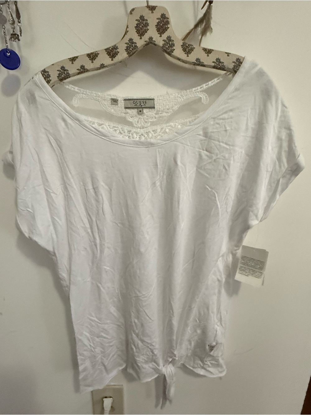 GUESS Los Angeles White Lace Back Tie Front Top Size M NWT True White $54